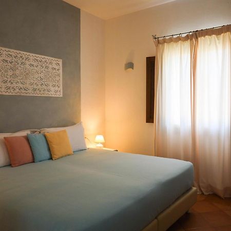 Boutique Hotel Sant'Andrea & Relais San Pantaleo Ngoại thất bức ảnh
