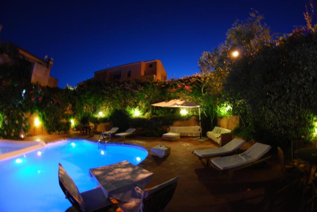 Boutique Hotel Sant'Andrea & Relais San Pantaleo Ngoại thất bức ảnh