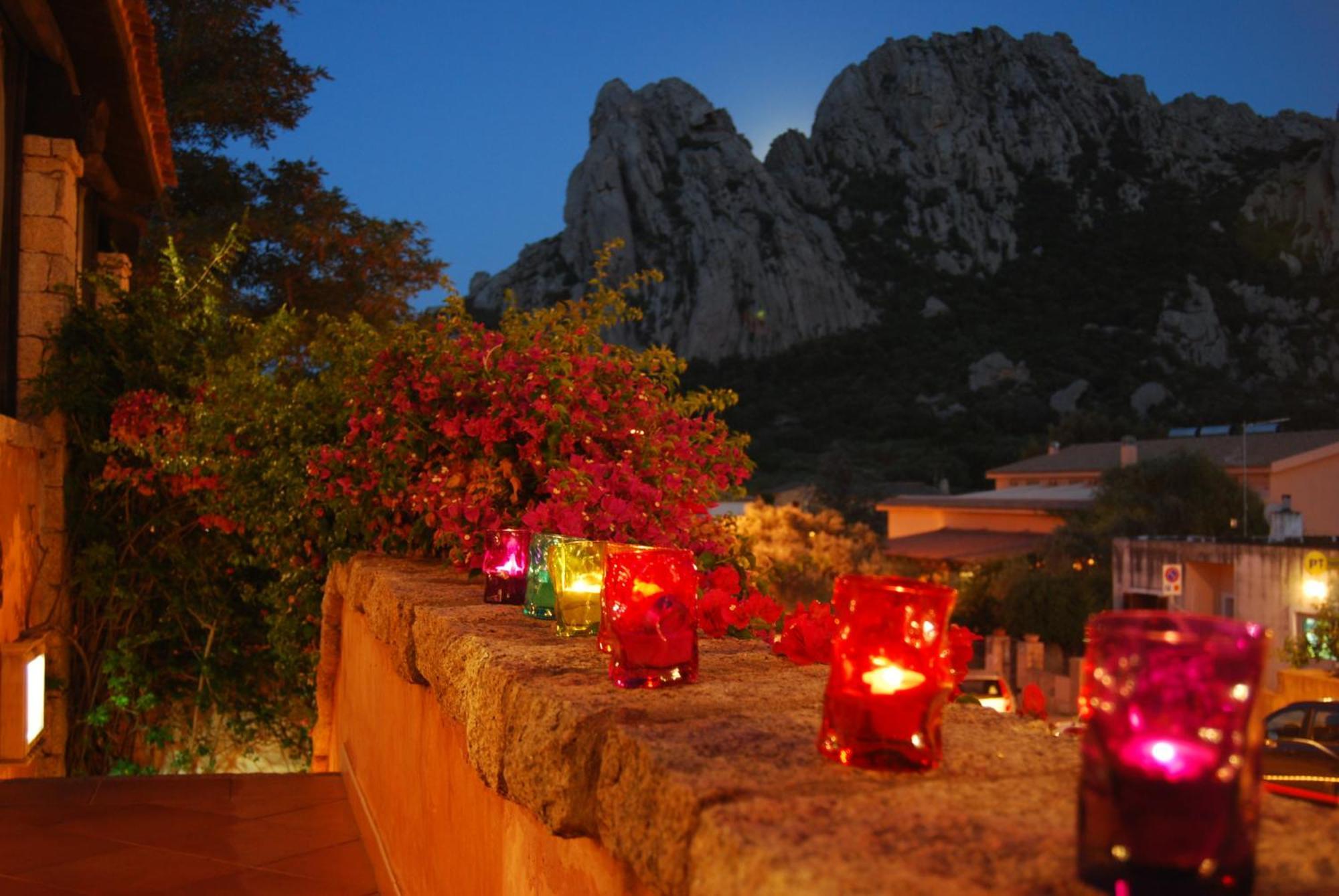 Boutique Hotel Sant'Andrea & Relais San Pantaleo Ngoại thất bức ảnh