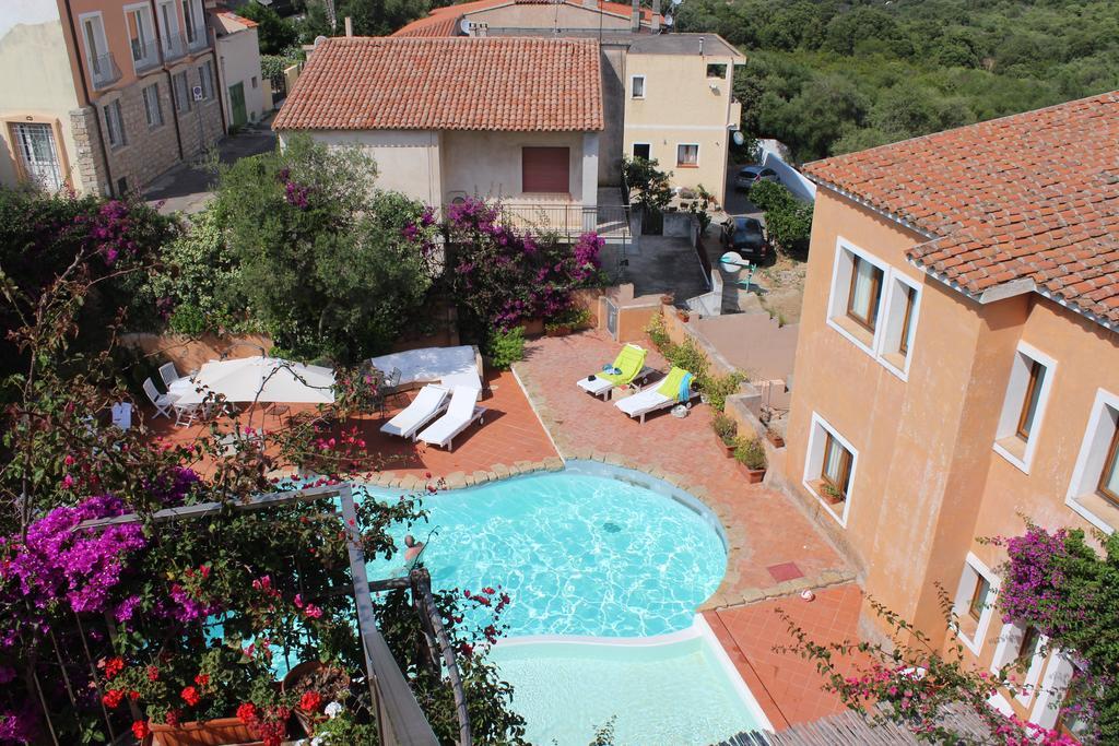 Boutique Hotel Sant'Andrea & Relais San Pantaleo Ngoại thất bức ảnh