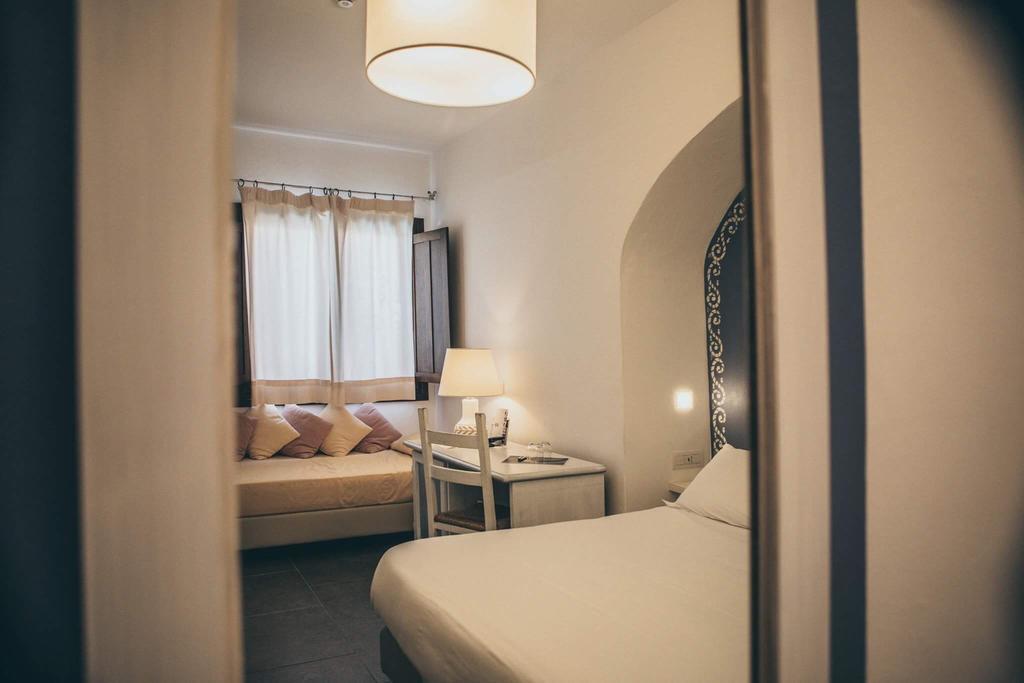 Boutique Hotel Sant'Andrea & Relais San Pantaleo Ngoại thất bức ảnh