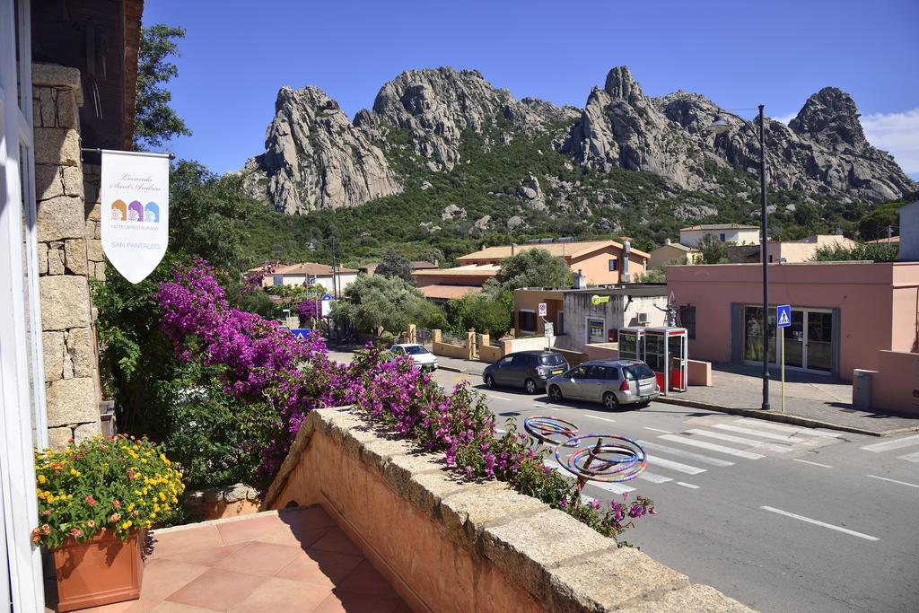 Boutique Hotel Sant'Andrea & Relais San Pantaleo Ngoại thất bức ảnh