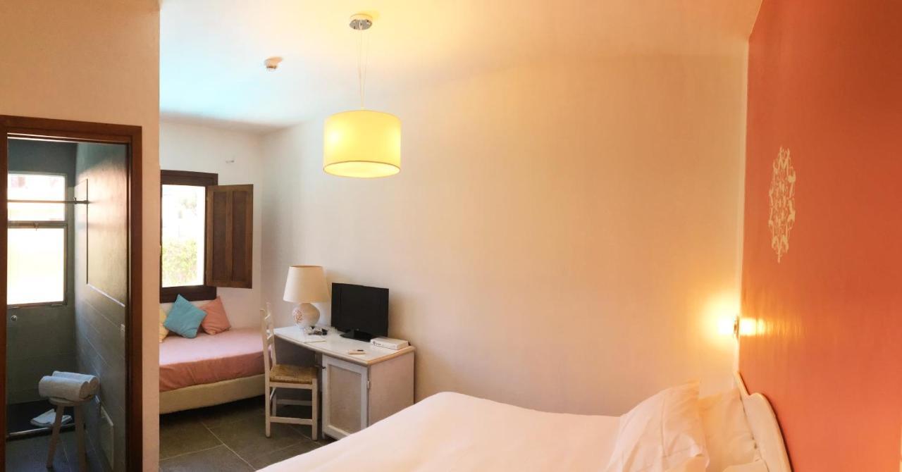 Boutique Hotel Sant'Andrea & Relais San Pantaleo Ngoại thất bức ảnh